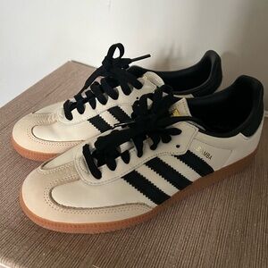 adidas Women's Samba OG Cream White Sand Strata ID0478